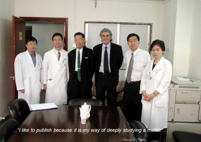 Visitando hospitales chinos con Dr Cheng, año 2002